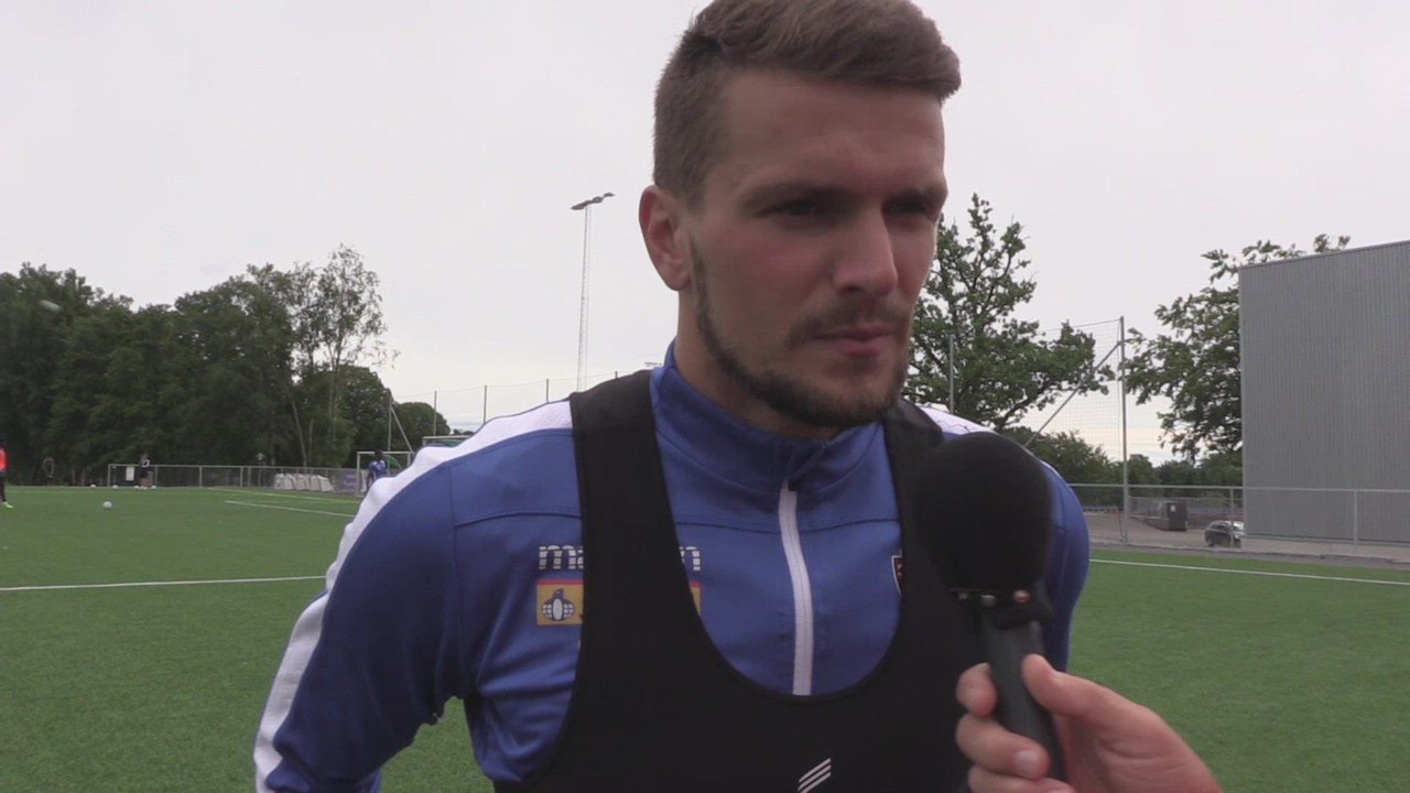 Flamur før Bodø-kampen.mp4